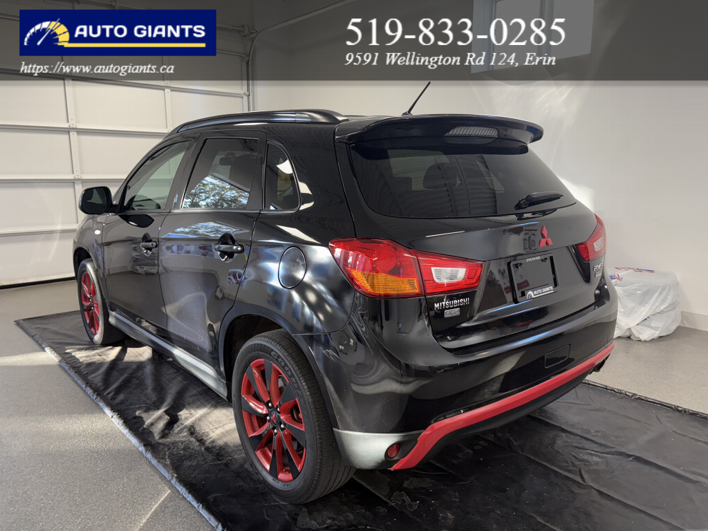 2015 Mitsubishi RVR SE Limited GT | Auto Giants — thumbnail 7