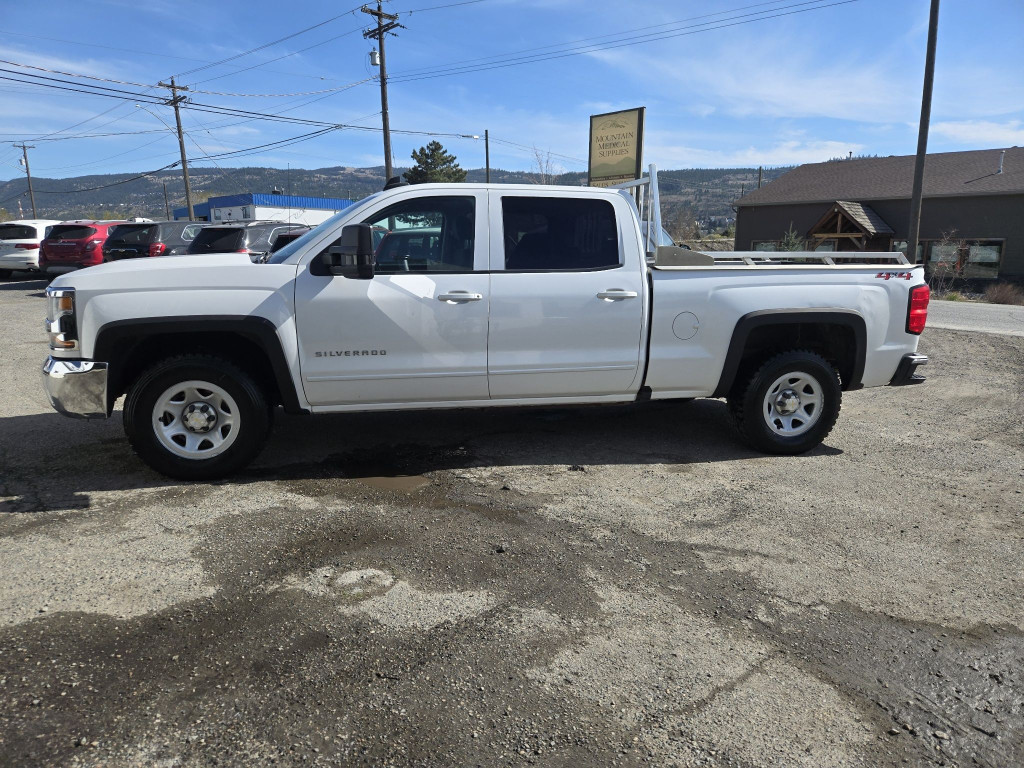 2018 Chevrolet Silverado 1500 LT Crew Cab 4WD