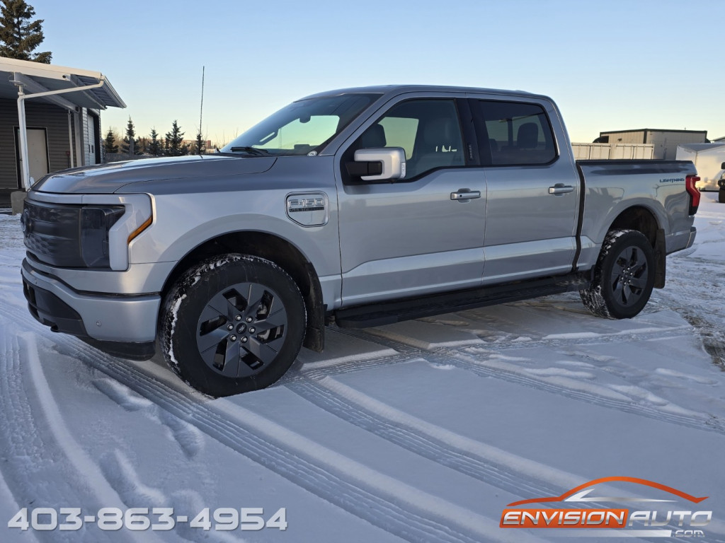 Ford F-150 Lightning Lariat SuperCrew AWD 2023