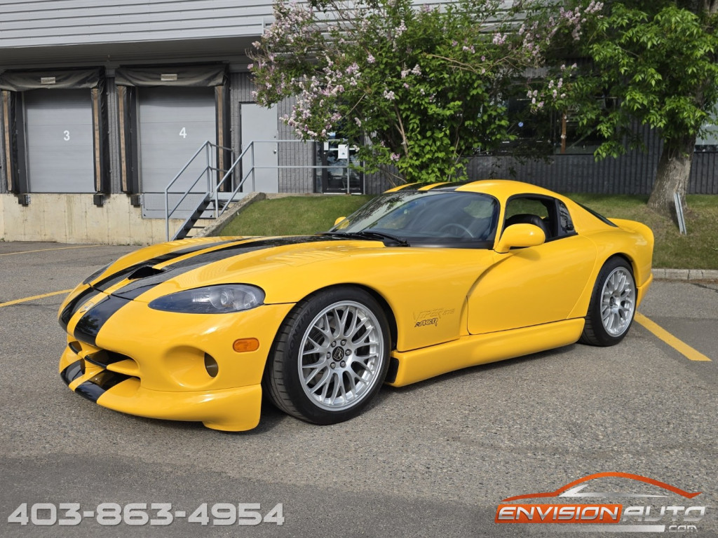 Yellow 2002 Dodge Viper Coupe Manual