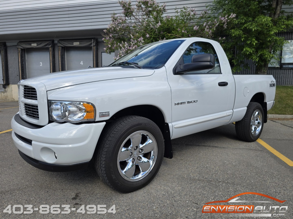 White 2004 Dodge RAM 1500 SLT 4WD Pickup Truck Four-Wheel Drive Automatic