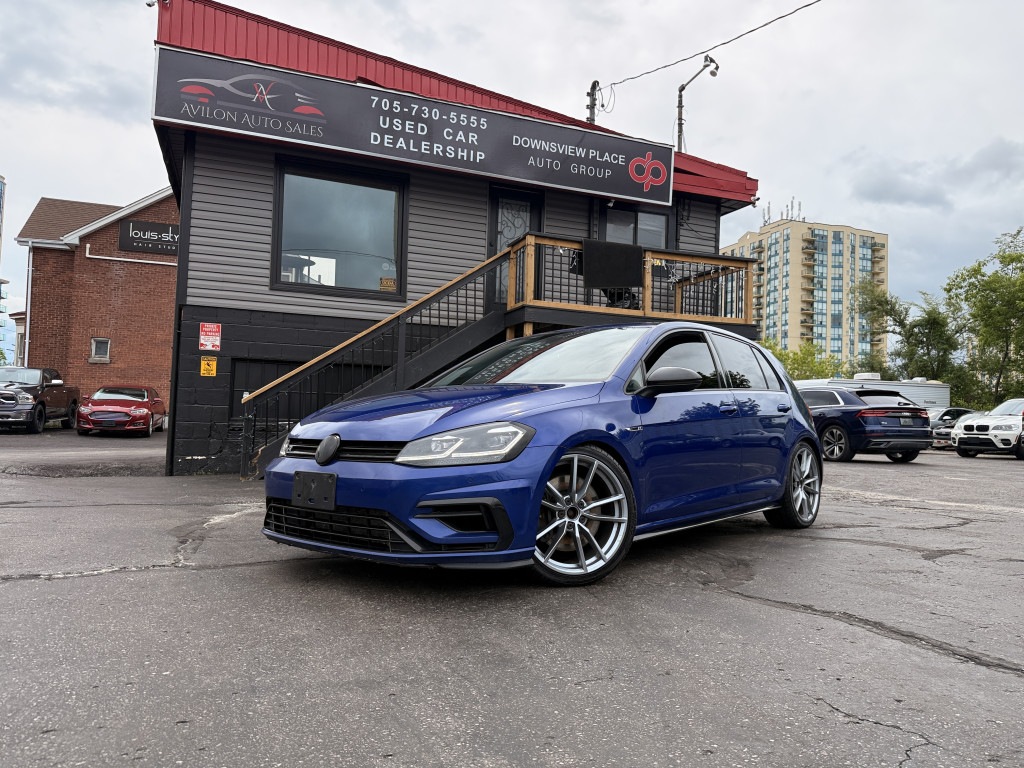Blue 2018 Volkswagen Golf R 4-Door AWD Hatchback All-Wheel Drive Manual