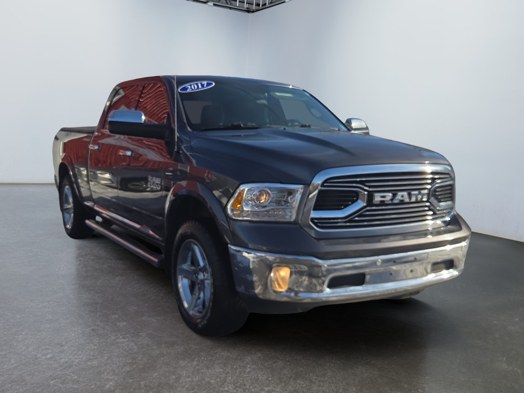2017 RAM 1500 Laramie Limited Crew Cab 4WD