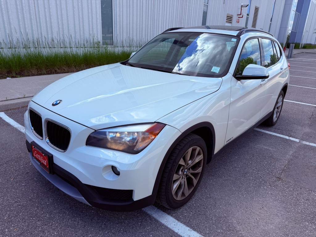 White 2014 BMW X1 xDrive28i AWD SUV / Crossover All-Wheel Drive Automatic