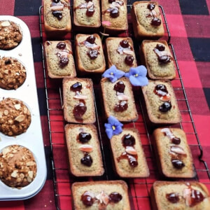 Financier farine d'amandes et framboises du Québec