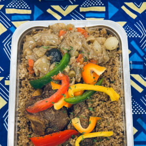 Thiebou Yaap   ( riz à la viande de boeuf)