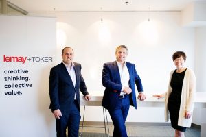 From left to right: Eric Toker, Louis T. Lemay et Dedre Toker. Photo credit: Kerri Singh, 2Create Photography