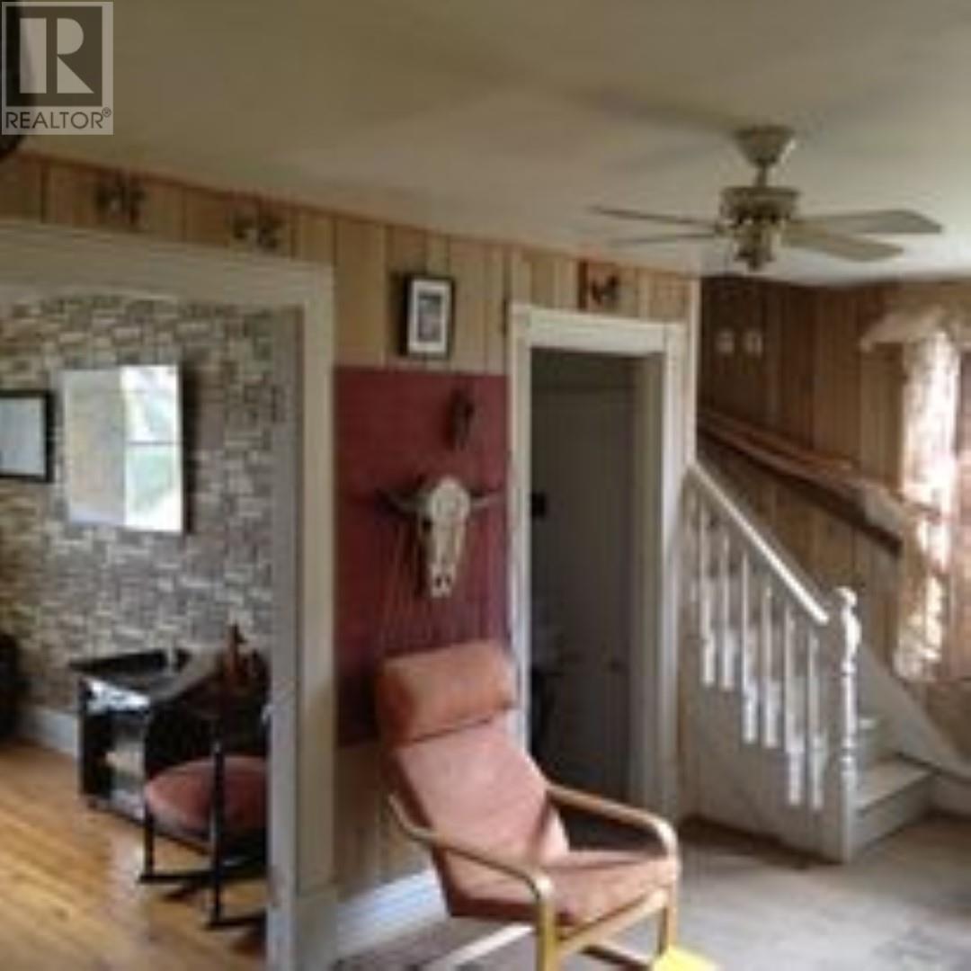 303/305 Superior St, White River, ON Detached for Sale 125K 411.info™