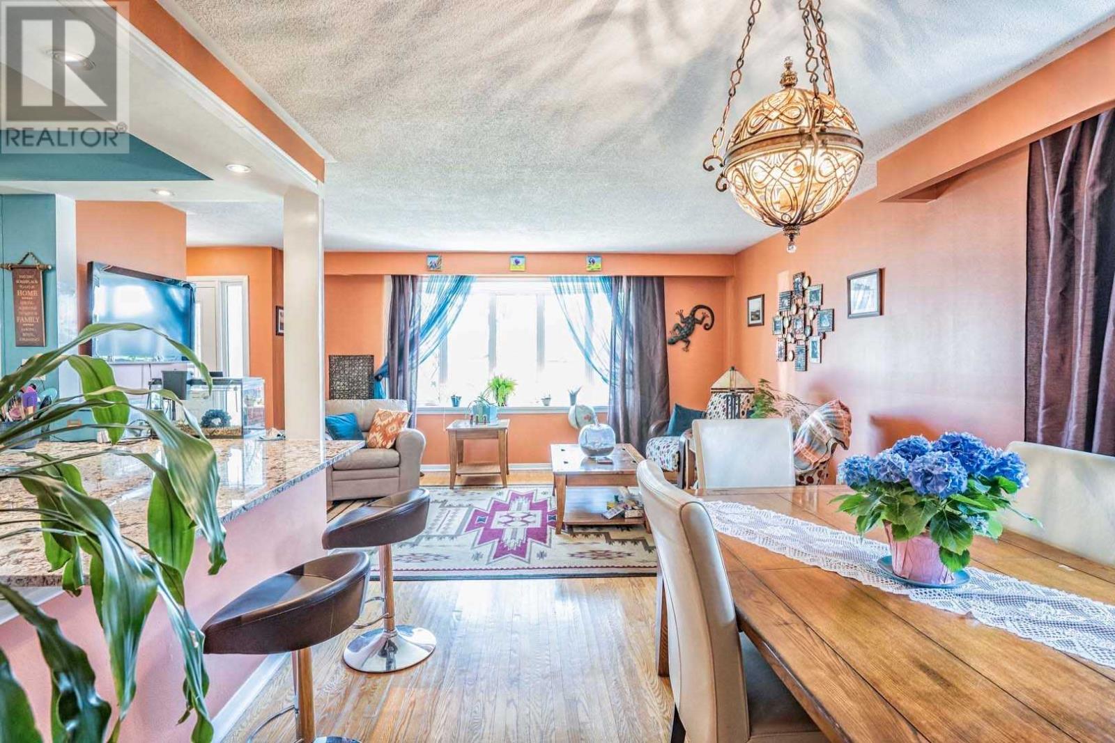 592 Dundee Ave, Oshawa, ON Detached Backsplit for Sale 649K SoldWell