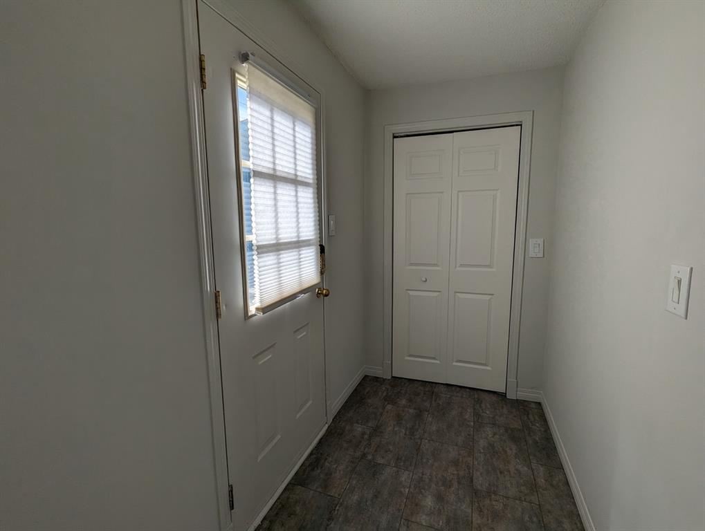 114 Centre Street, Cremona, AB Detached Bungalow for Sale 199K