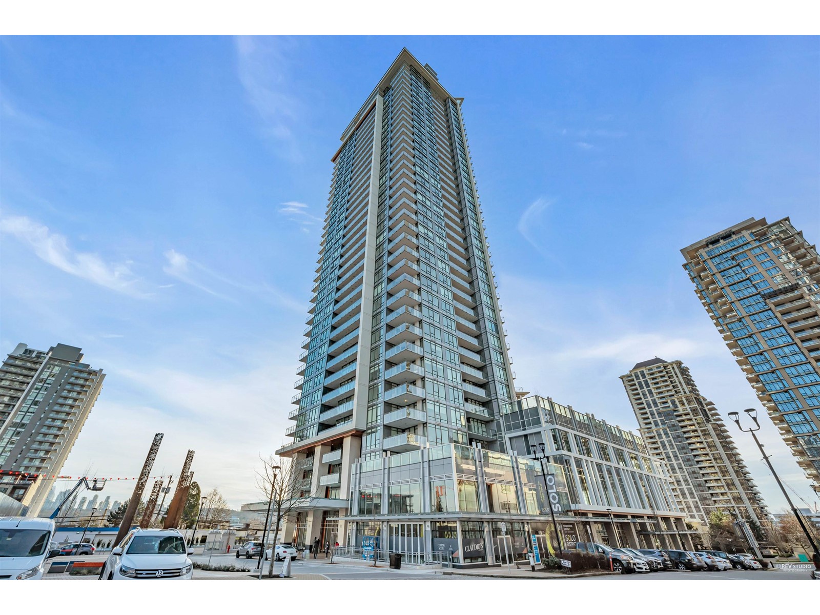 2085 Skyline Court 2907, Burnaby, BC Condo Apartment for Sale 1.3M SoldWell 2085 Skyline Court 2907, Burnaby, BC Condo Apartment for Sale 1.3M SoldWell