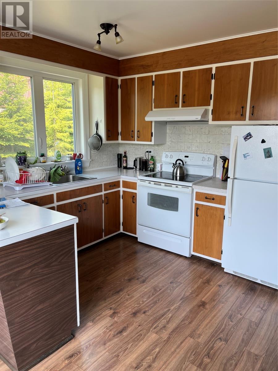 8 Raymond Heights, Corner Brook, NL Detached Bungalow for Sale 339