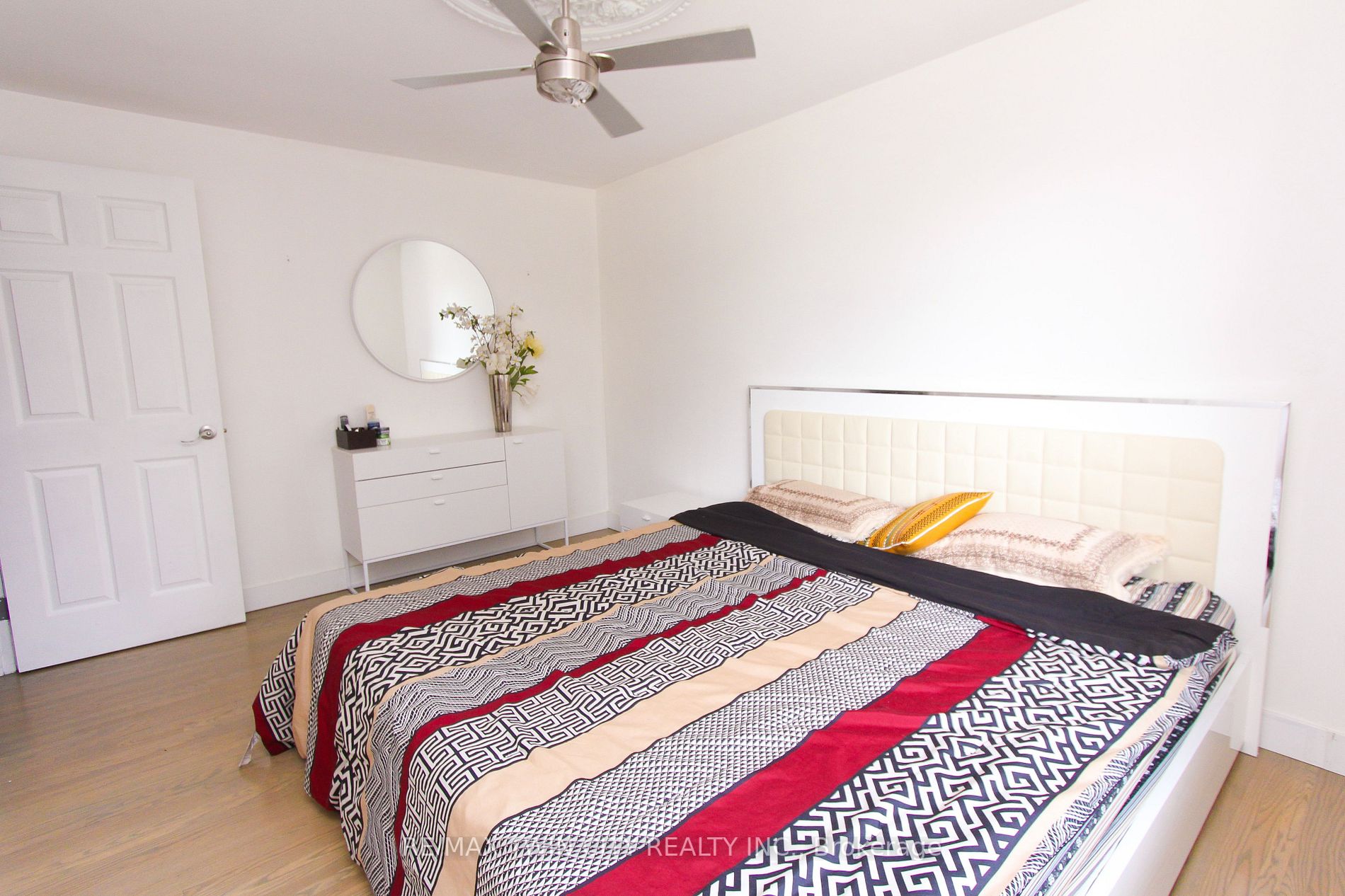 64 Alderwood Cres, Cambridge, ON Detached 2Storey for Sale 749K