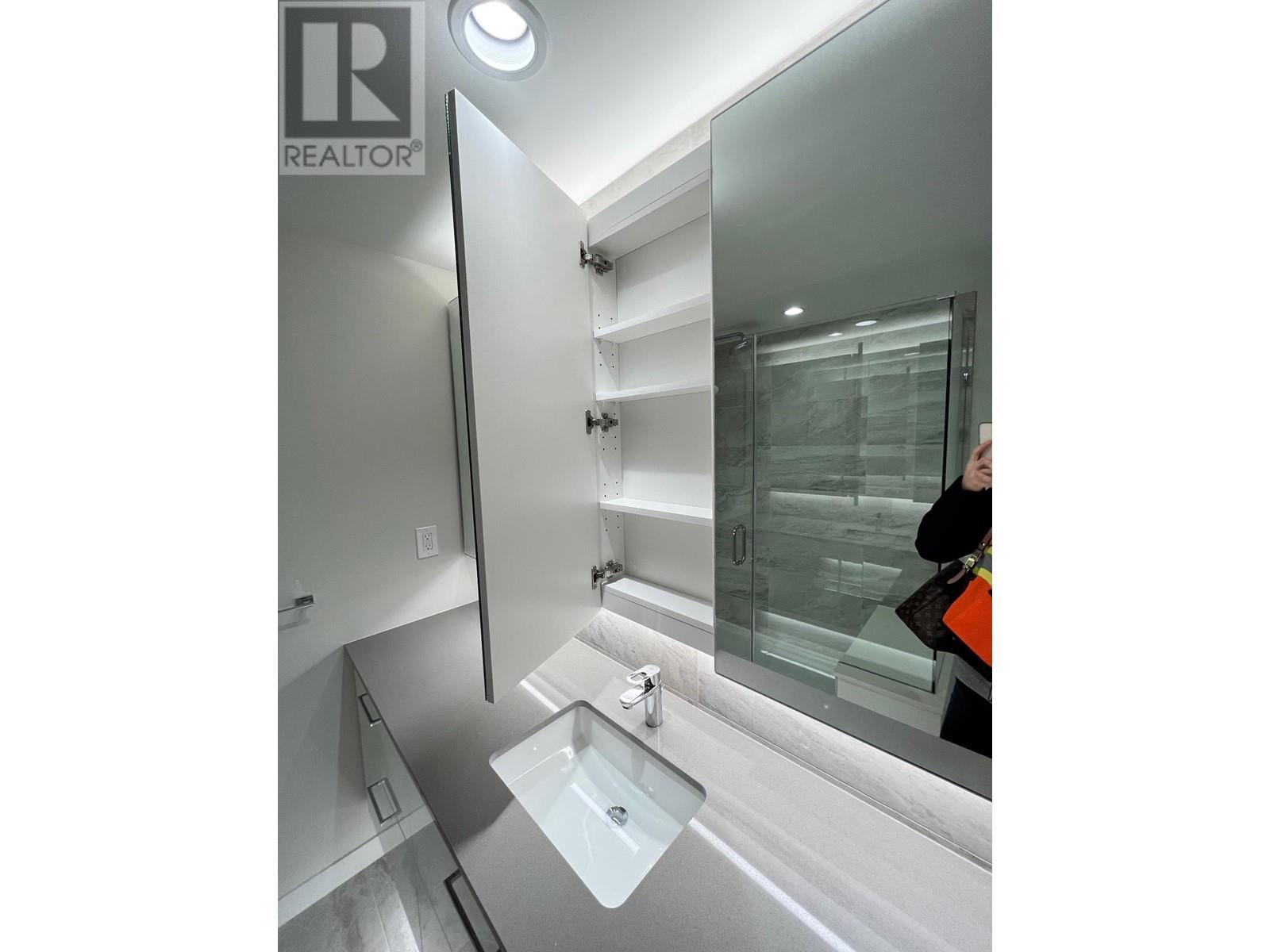 3699 Sexsmith Road 603, Richmond, BC Property for Rent 2,600