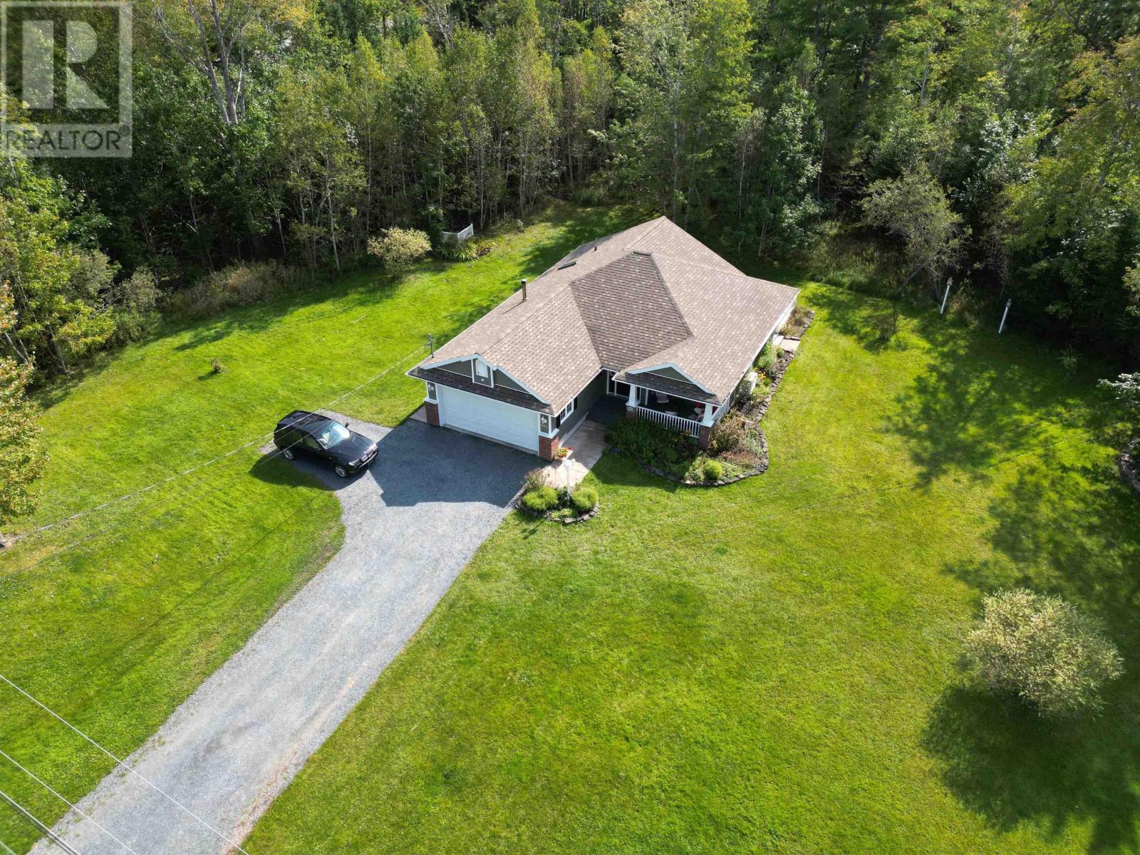 197 Kitchener Street, Stewiacke, NS Detached for Sale 419.9K