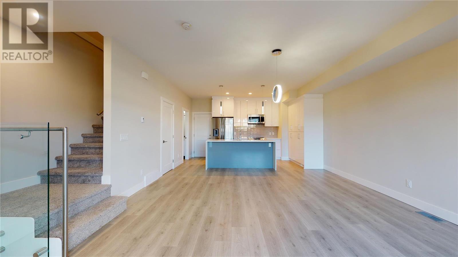 115 Wyndham Crescent 23, Kelowna, BC Condo Townhouse for Sale 699