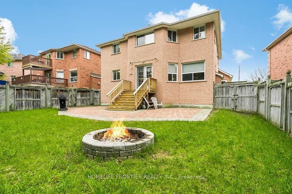 89 Grace Cres, Barrie, ON Detached 2Storey for Rent 3,500 SoldWell