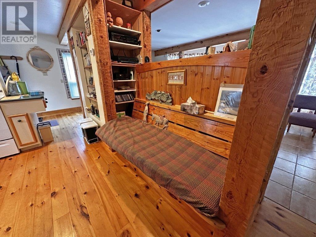 100 Church Street, Rossport, ON Detached 2 Level for Sale 235K