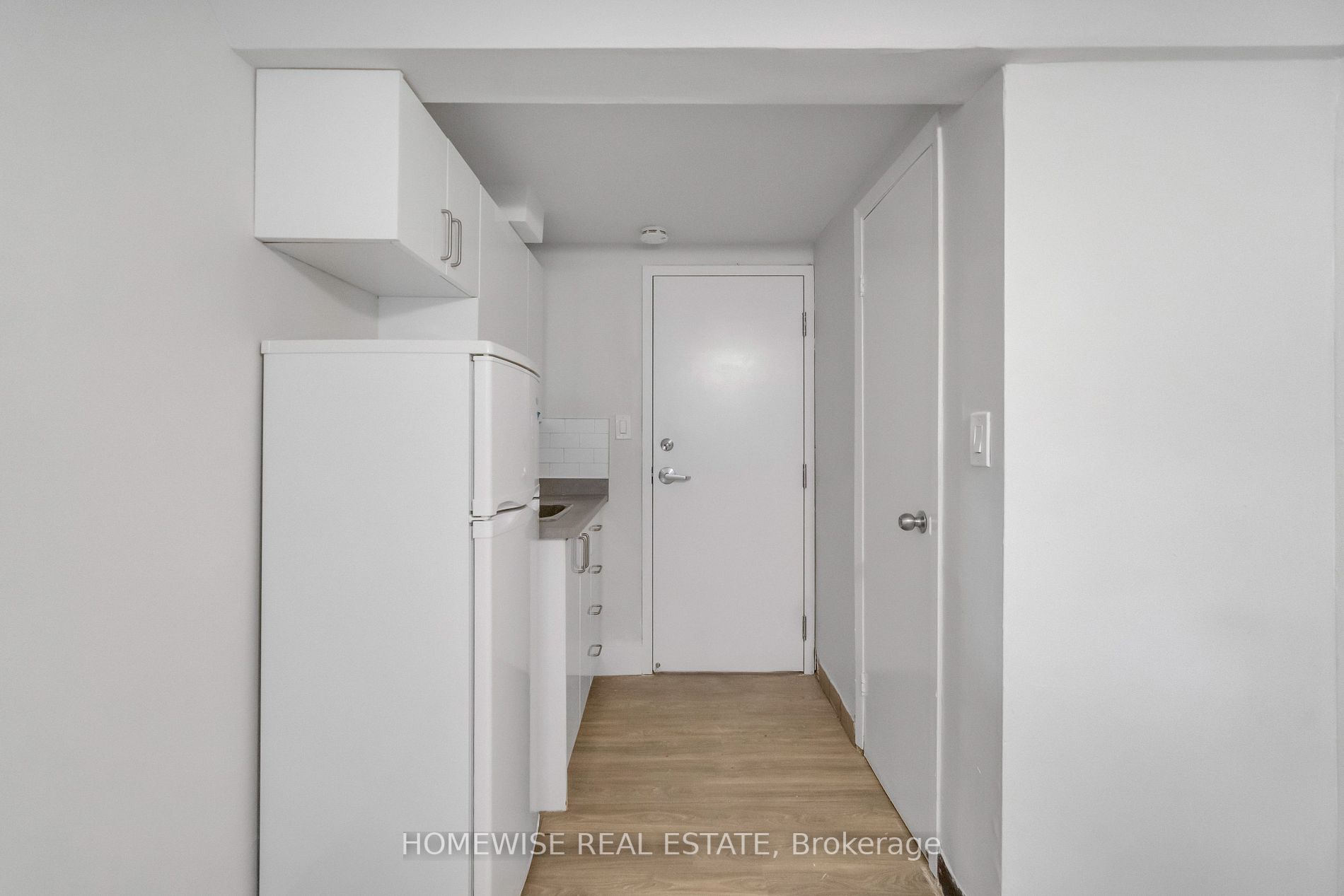 180 Dowling Ave 12, Toronto, ON Multiplex Apartment for Rent