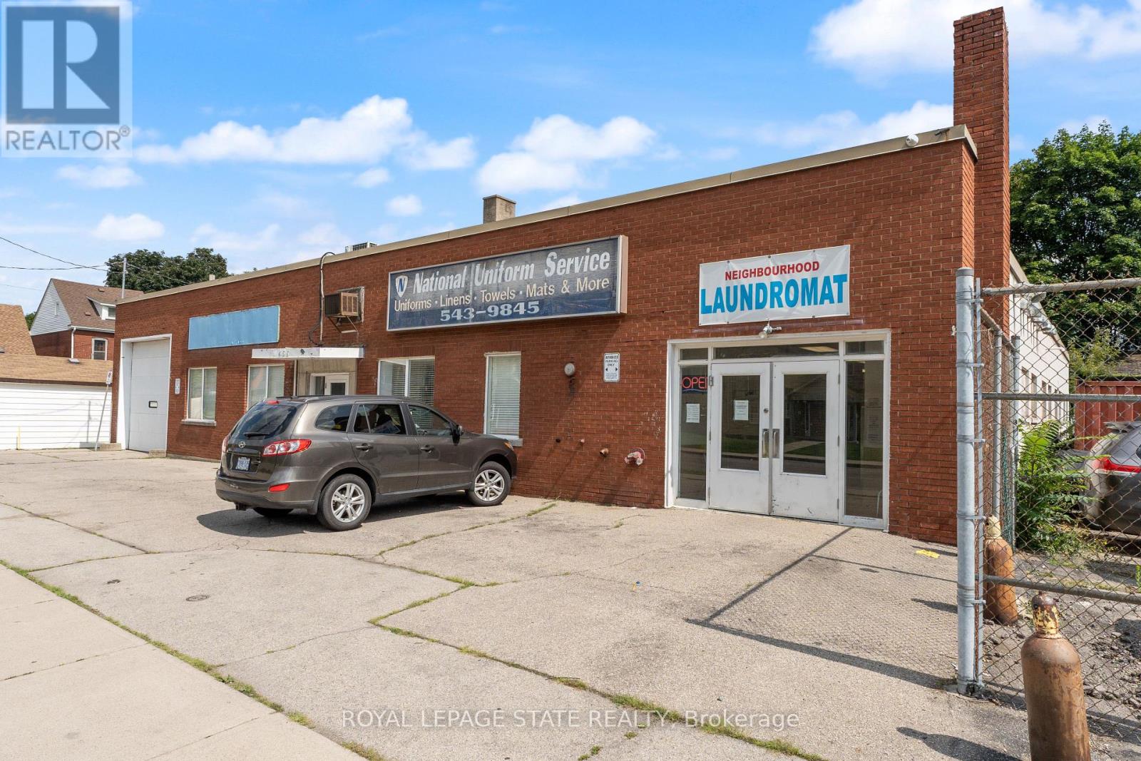 455 Cumberland Ave 2, Hamilton, ON Coin Laundromat for Sale 239