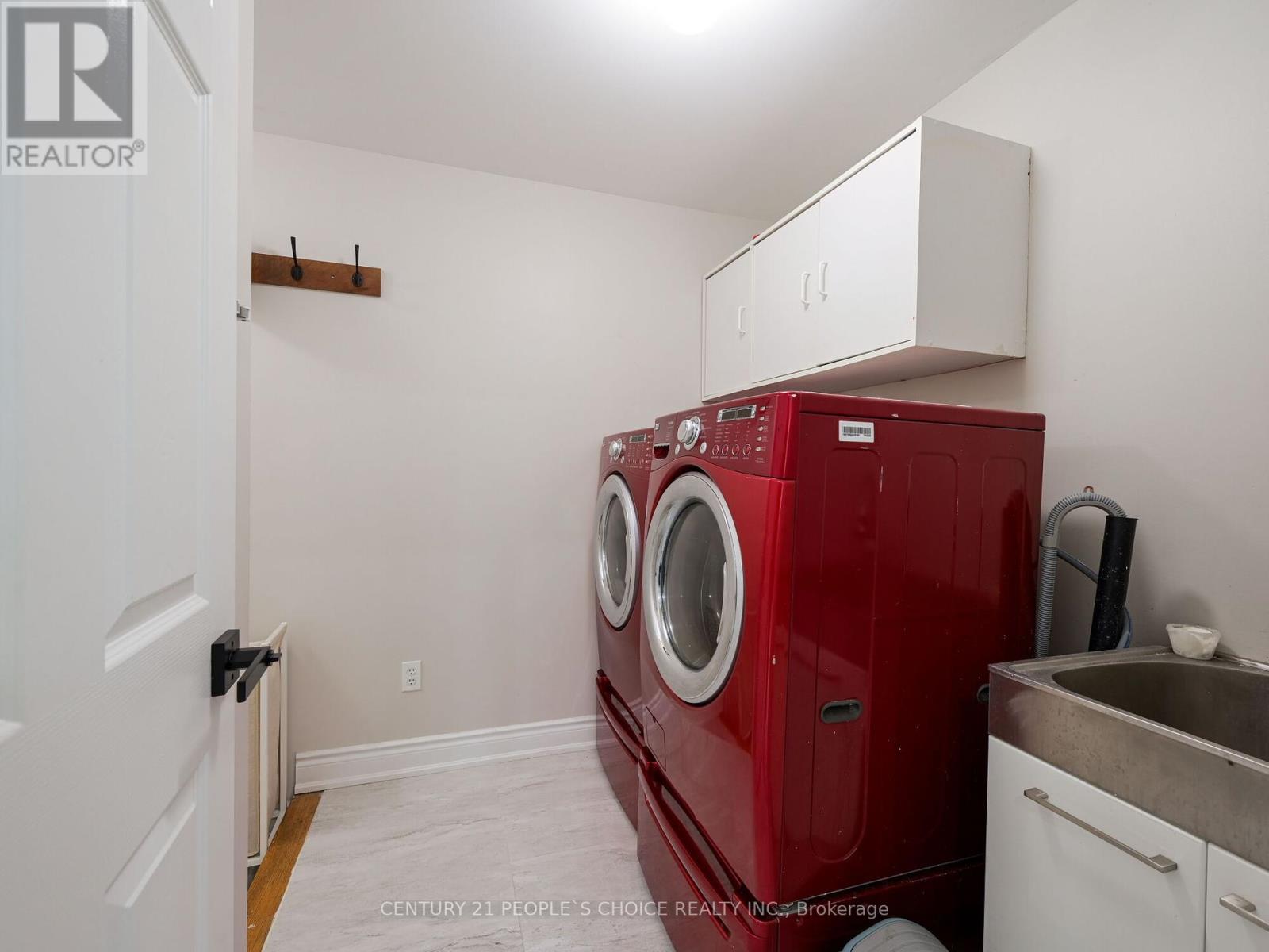 37 Harbourtown Cres, Brampton, ON Detached for Sale 1.4M SoldWell