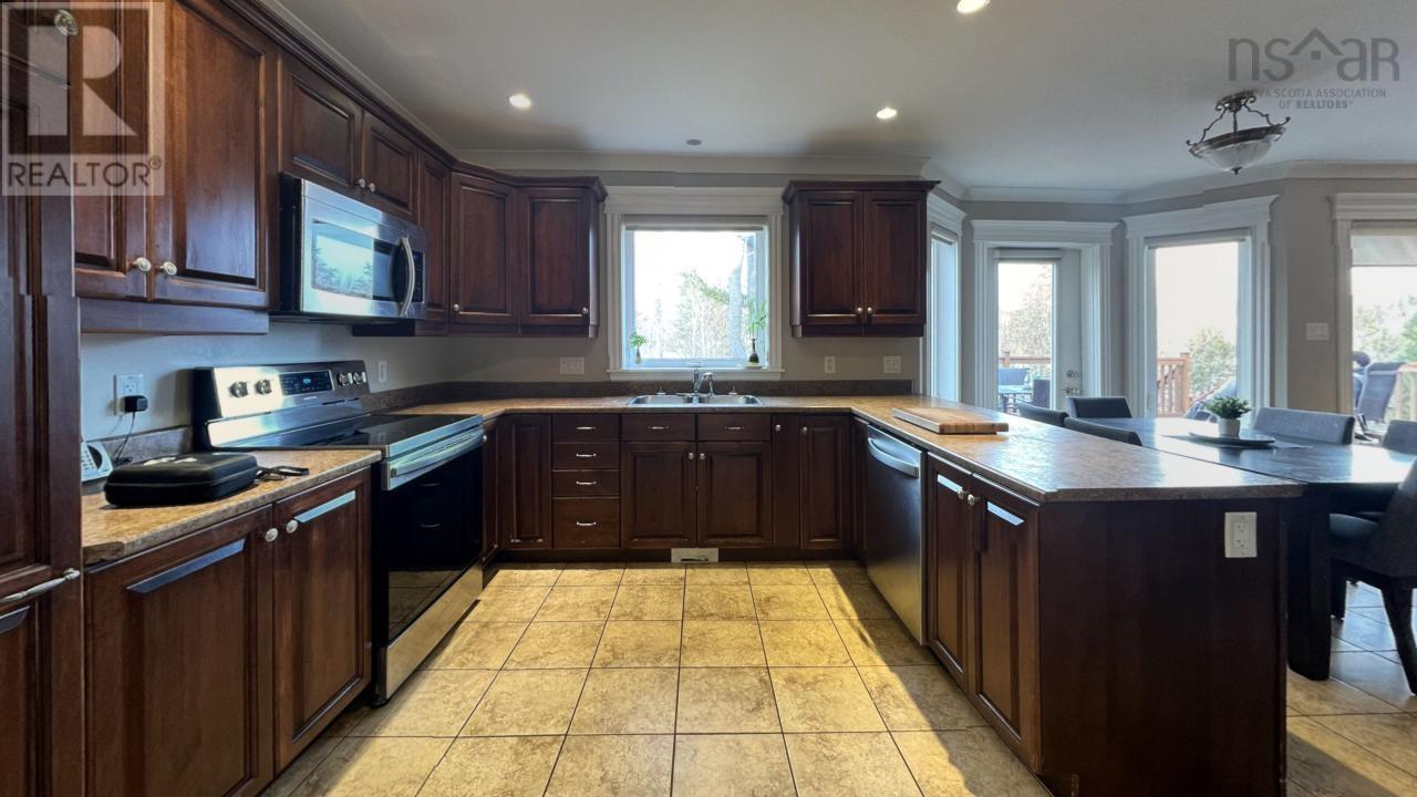 186 Freshwater Trail, Dartmouth, NS Detached for Sale 1.25M 411