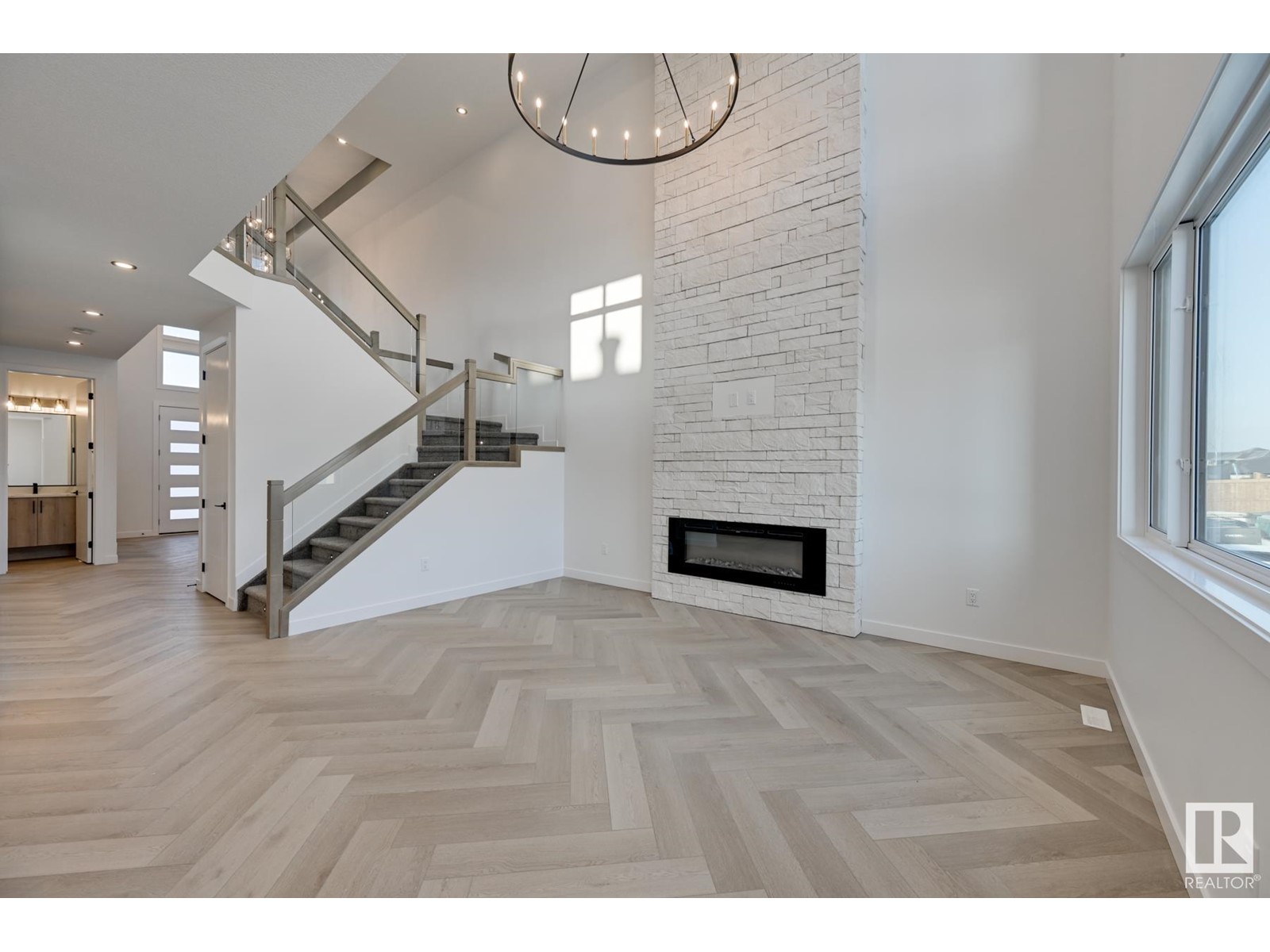 341 Meadowview Dr, Fort Saskatchewan, AB Detached for Sale 710K SoldWell