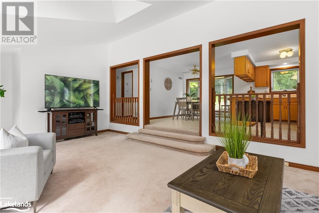 1183 Echo Lake Road, Baysville, ON Detached Bungalow for Sale 1.3M