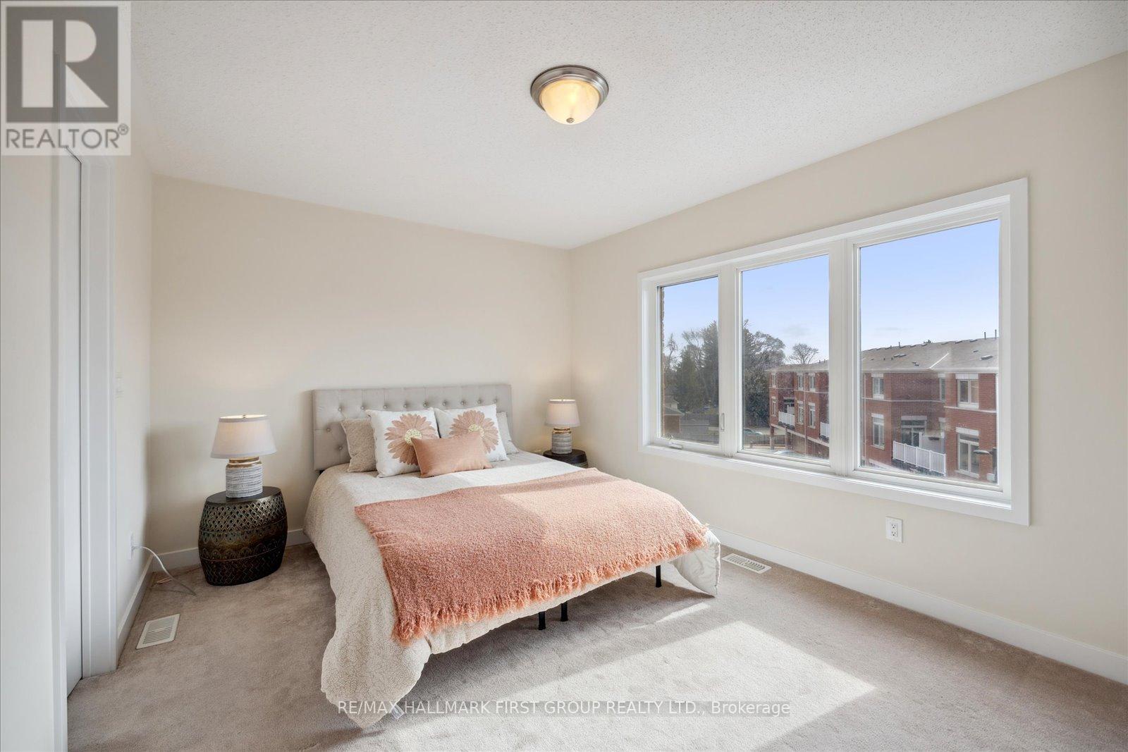 1299 Glenanna Rd 10, Pickering, ON Attached/Row House/Townhouse for