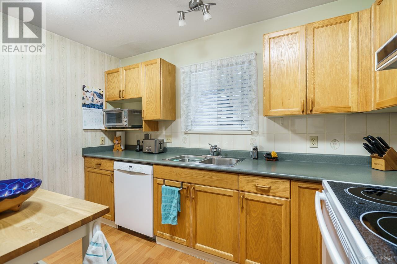 2733 Atlin Place 310, Coquitlam, BC Condo Apartment for Sale 659K