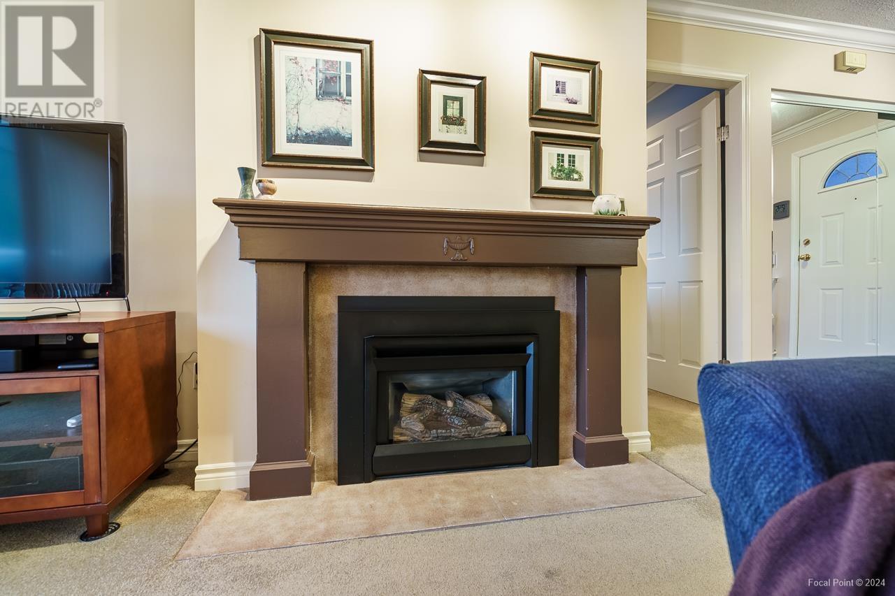 2733 Atlin Place 310, Coquitlam, BC Condo Apartment for Sale 659K