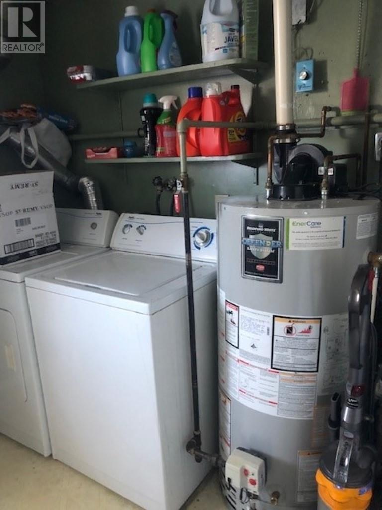 525 Lanark Cres, Thunder Bay, ON SemiDetached 2 Level for Sale