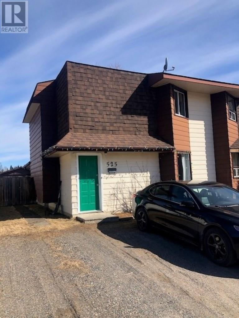 525 Lanark Cres, Thunder Bay, ON SemiDetached 2 Level for Sale