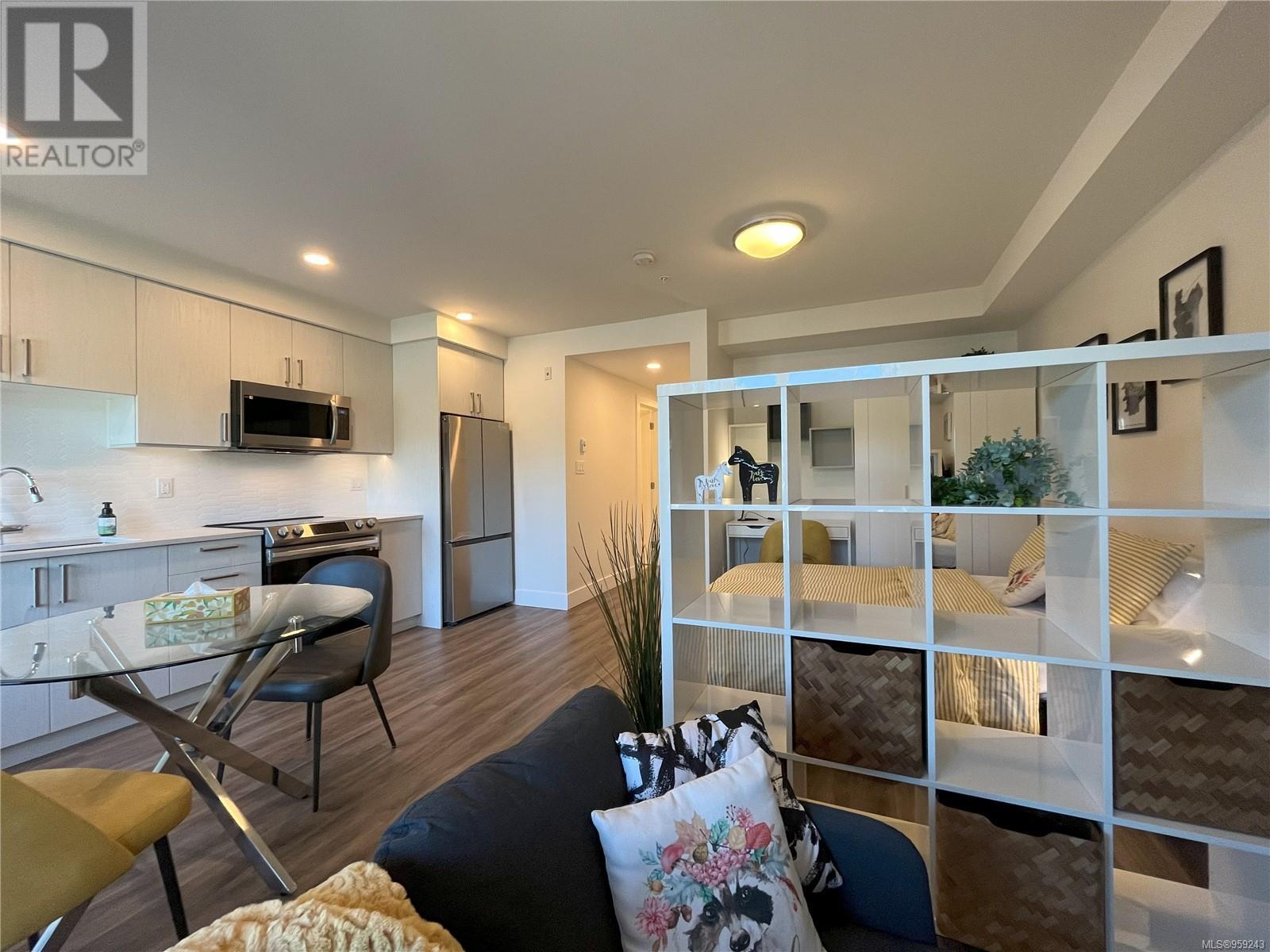 147 Haliburton St 101, Nanaimo, BC Condo Apartment Contemporary for