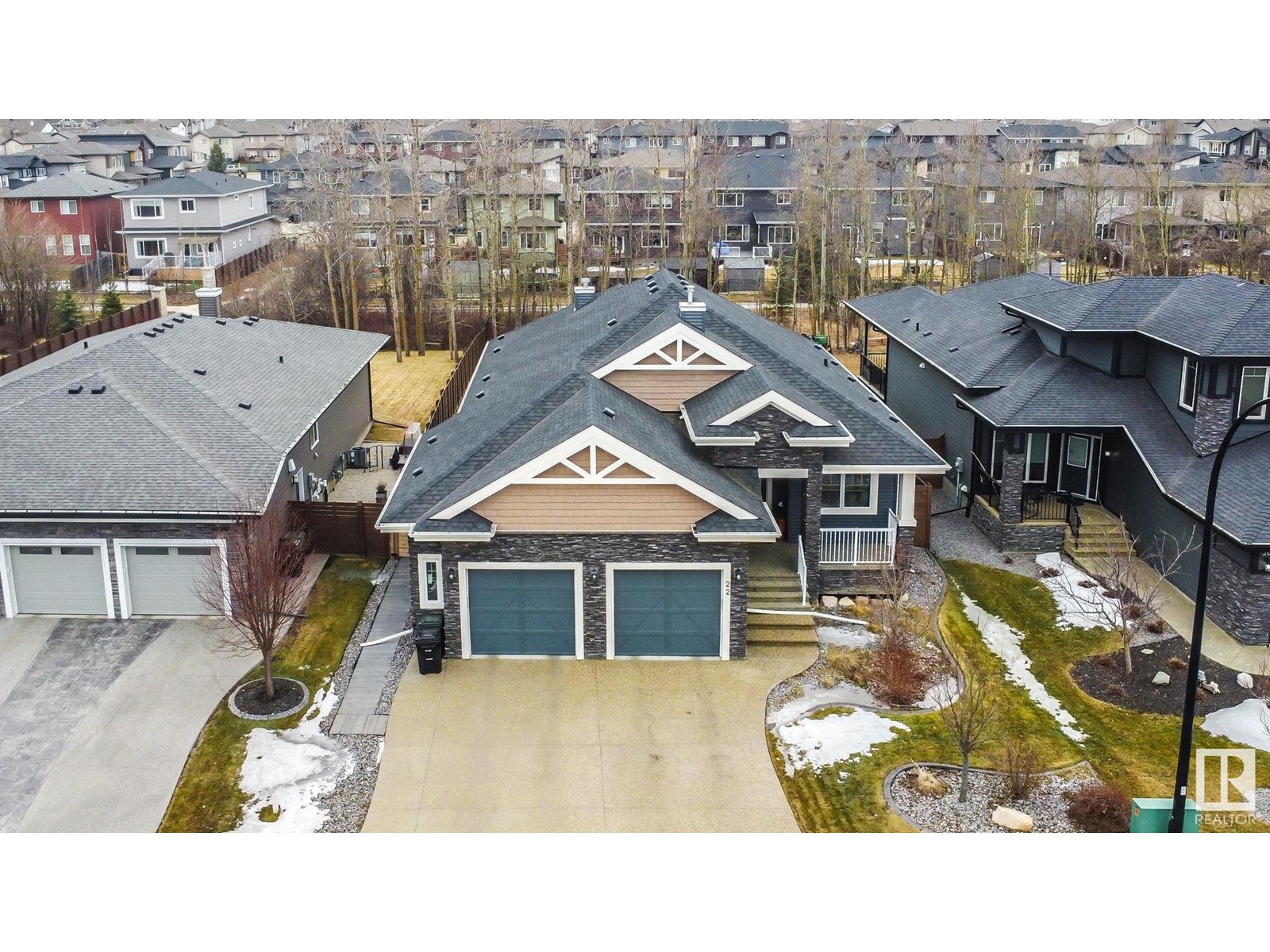 22 Kenton Woods Ln, Spruce Grove, AB Detached Bungalow for Sale