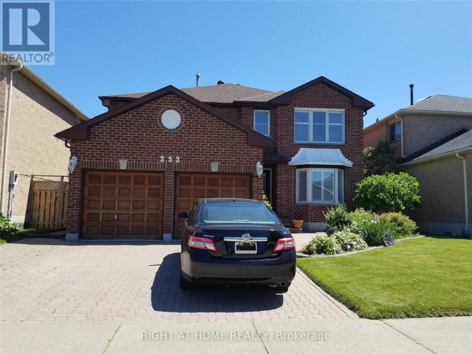 252 Howell Crescent, Pickering, ON Detached for Rent 1,950 SoldWell
