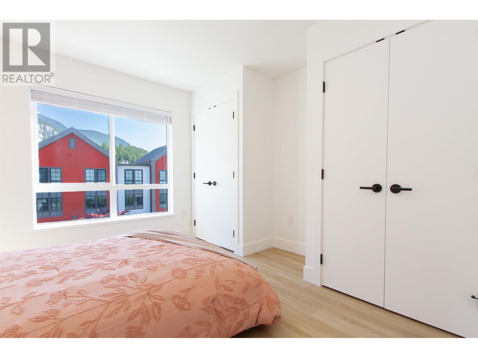 38066 Keel Way, Squamish, BC Condo Townhouse for Sale 1.09M SoldWell