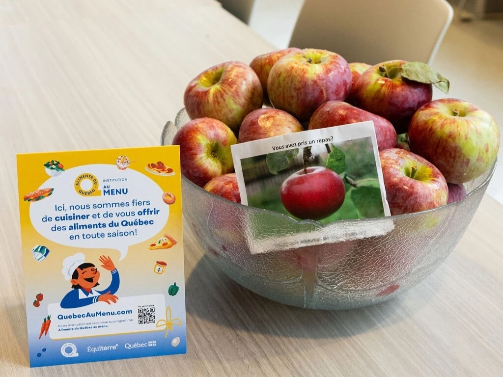 Panier de pommes AQM