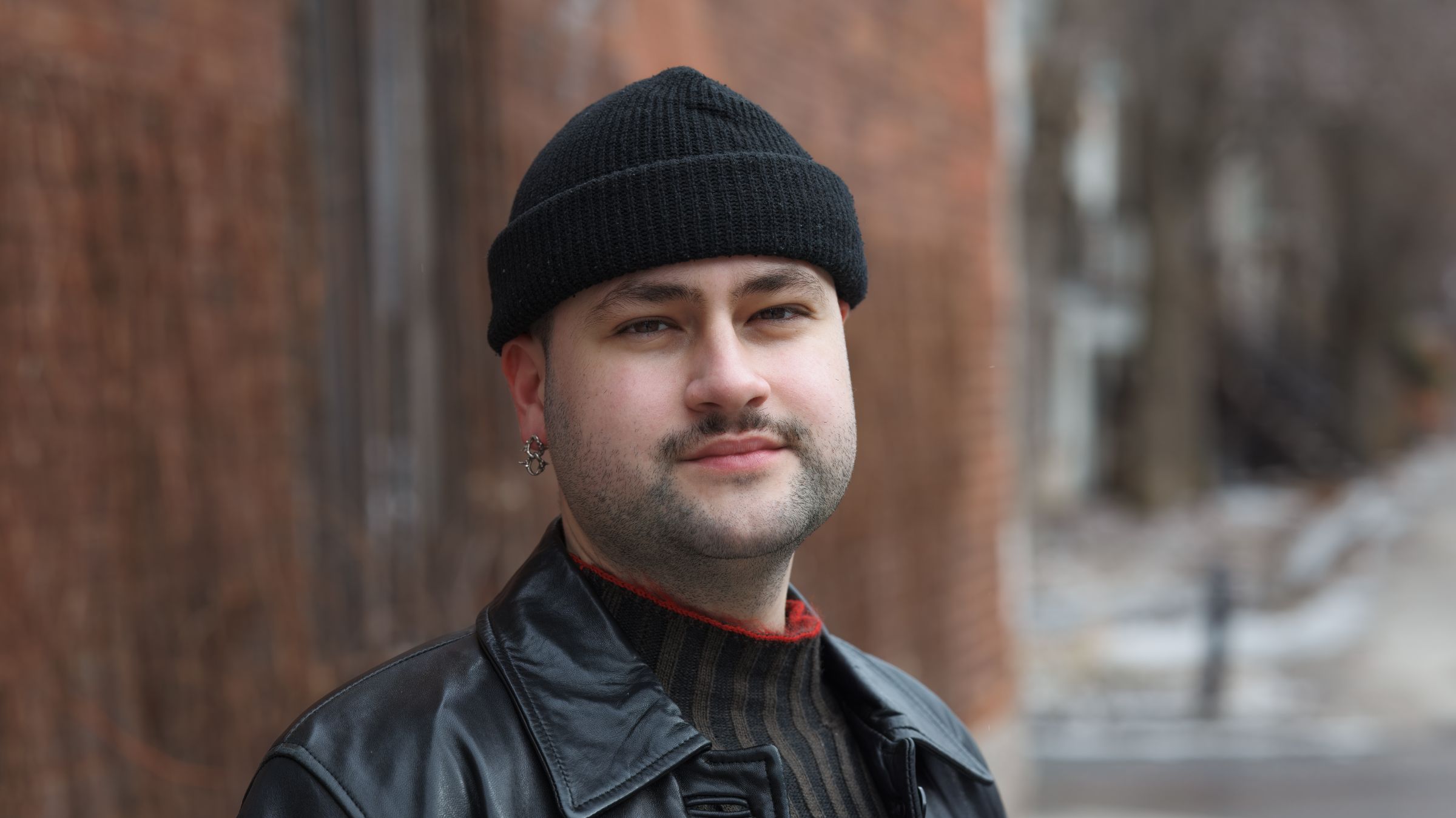 Alexandru Fechet en résidence avec Tracer la voix