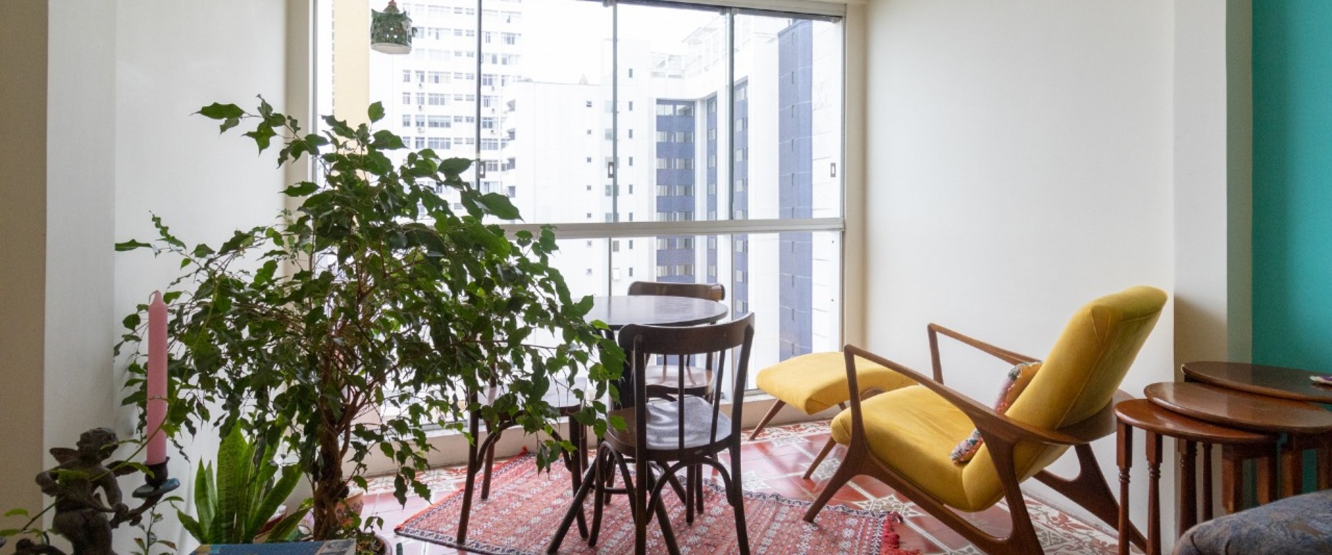 San Remo Apartamento no San Remo na Av Atlântica em Bal Camboriú