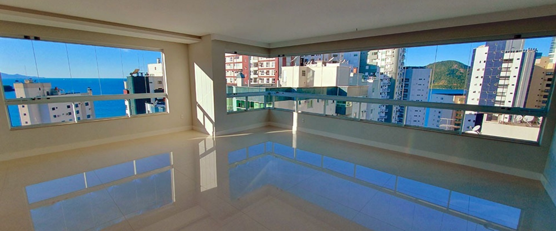 Cidade Jardim Apartamento no Cidade Jardim com vista mar em Bal Camboriú