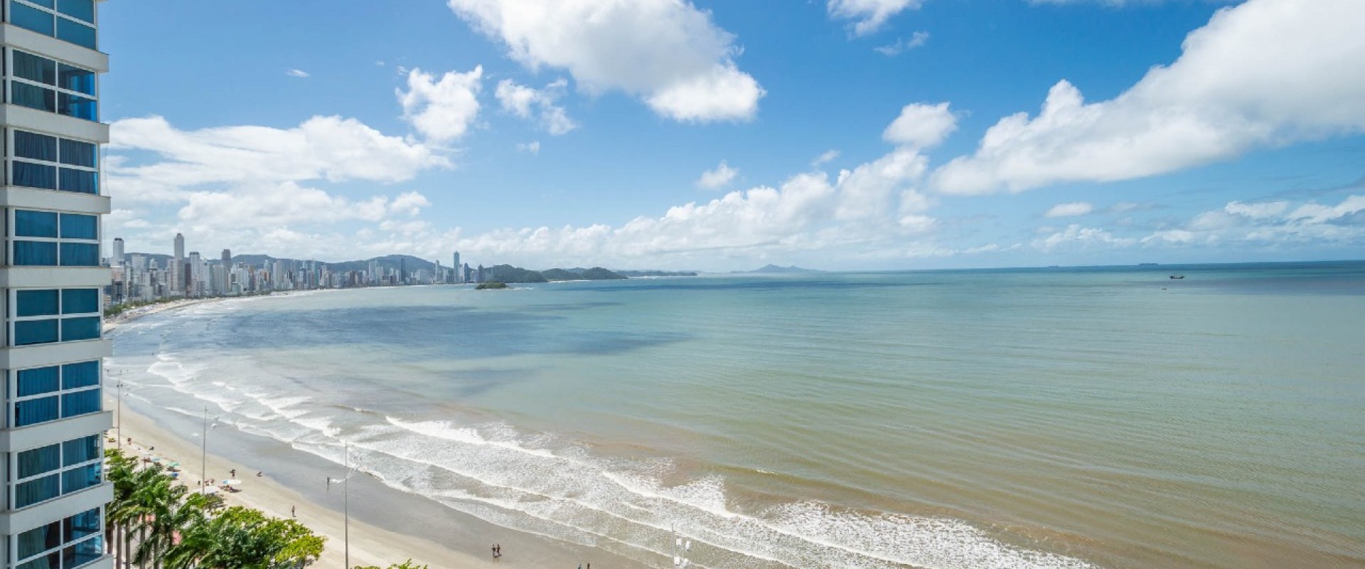 Acqua Apartamento mobiliado no Acqua frente mar em Balneário Camboriú