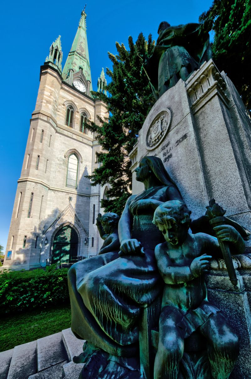 La cathédrale de l’Assomption de Trois-Rivières Source crédit : Jacques Bertrand ©2022