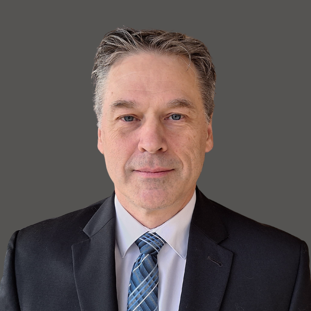 Team member, Robert Cummings