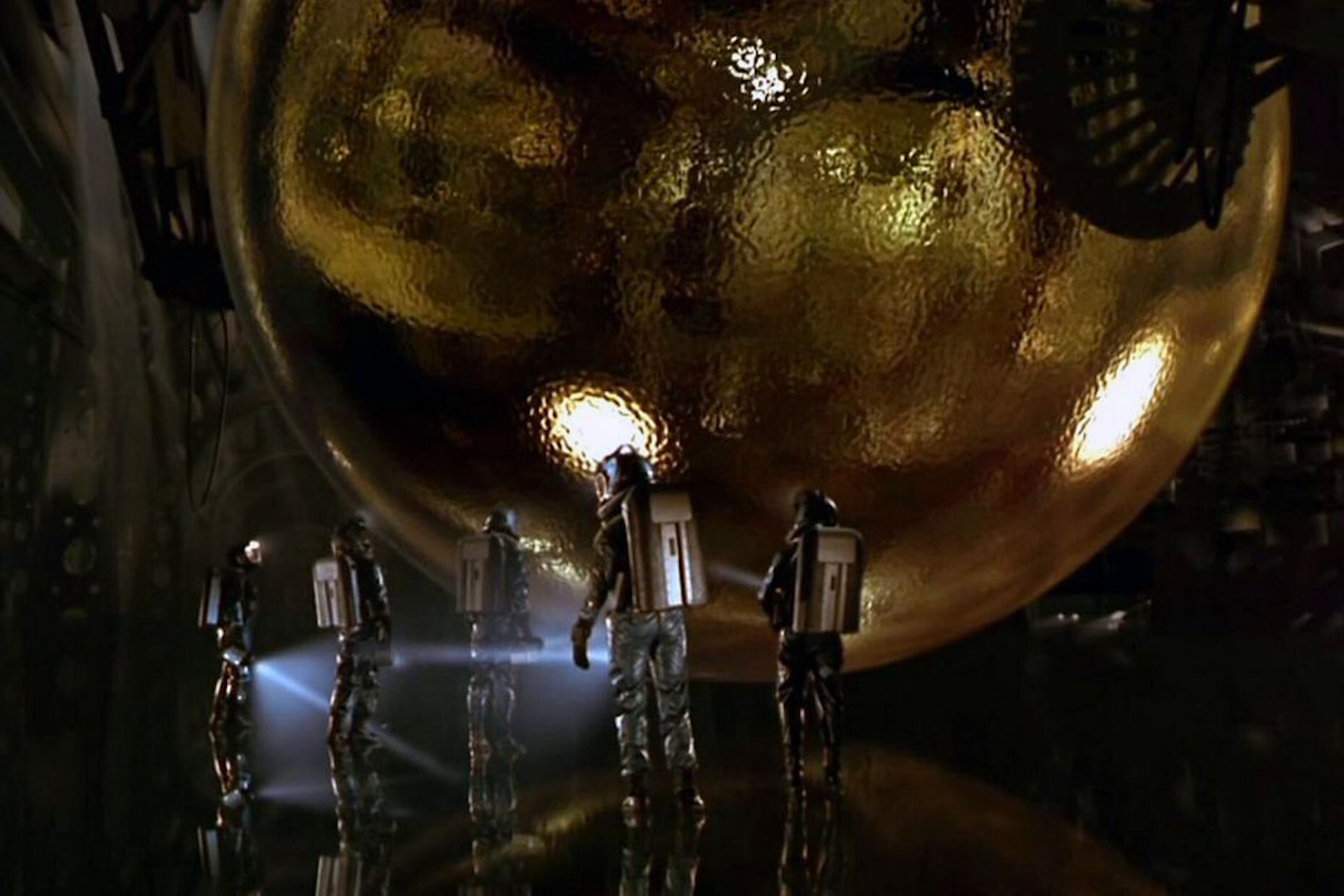 The most intriguing UFOs in cinema - Espresso Mag