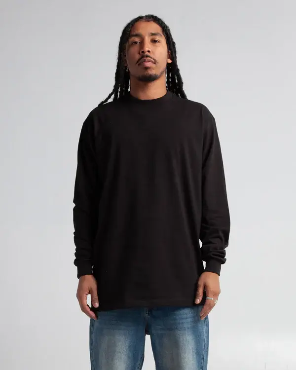 Max Heavy Weight Longsleeve Black 002 84e4af4e 651f 4aa9 b7d5 0274835c4d6e
