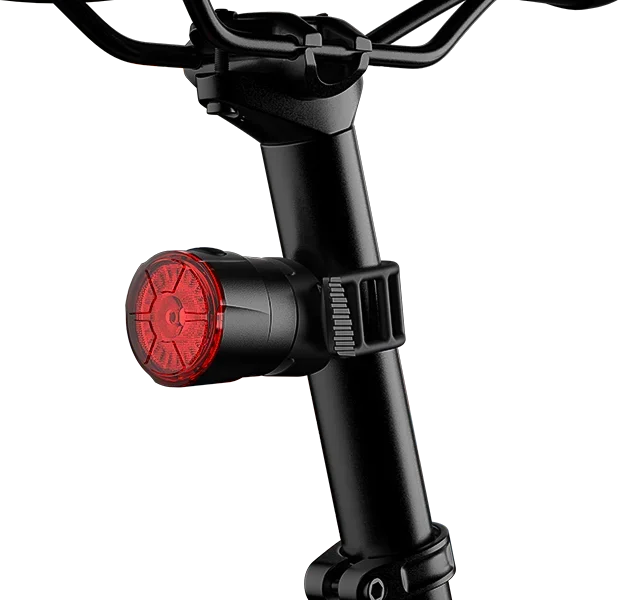 Fenix BC06R Smart Brake Sensing Rechargeable Bicycle Taillight — detail view 6