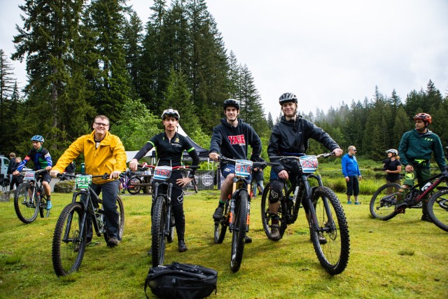 Partner Photo  (252798)