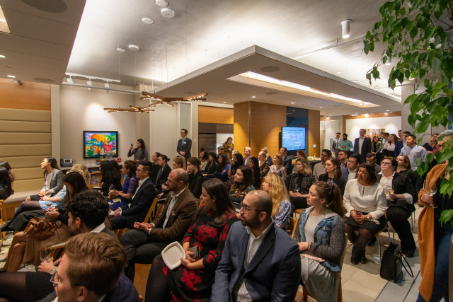 Partner Photo  (128773)