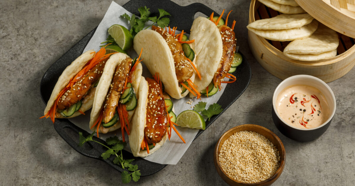 Asian Style Chicken Bao Buns Recipe | Exceldor